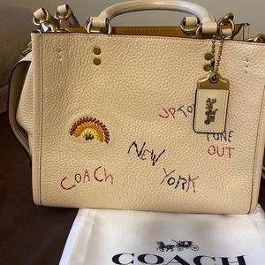 Coach Rouge 25 -Cream